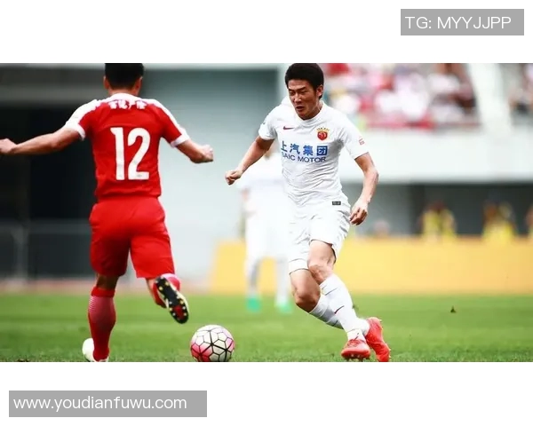 上港与申花精彩对决全场回放精彩瞬间回顾与分析